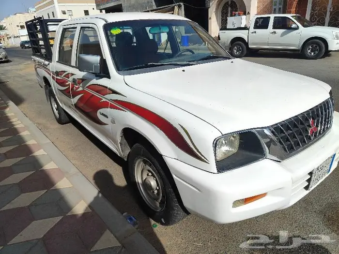 مستبيشي L200 13