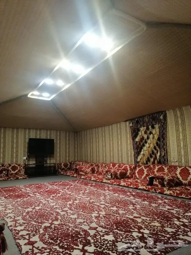 مخيم و استراحة الضاحية 15