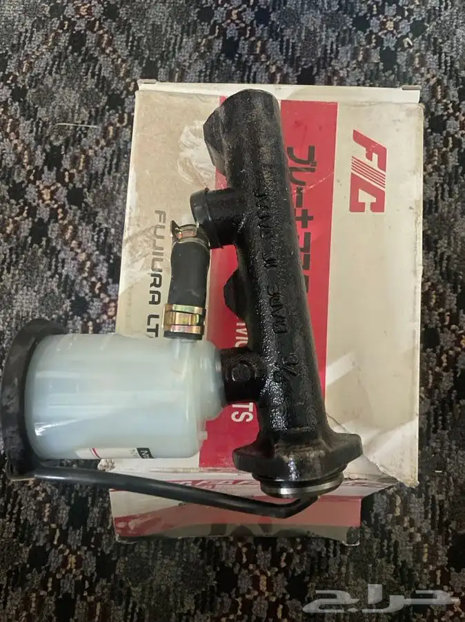 علبه زيت باكم كرسيدا من89 الى85 جديدة لم تستخدم اصلي 8