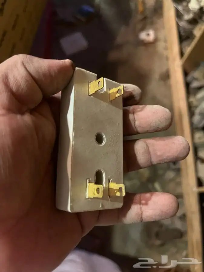 يوجد قطع غيار دوج موديلات قديمه 30