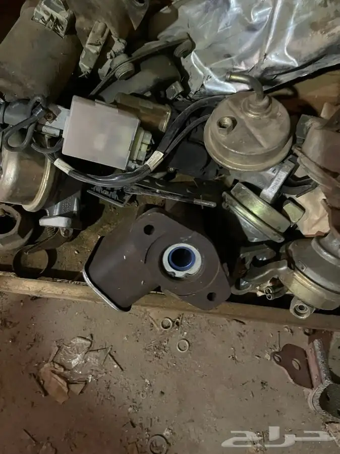 يوجد قطع غيار دوج موديلات قديمه 39