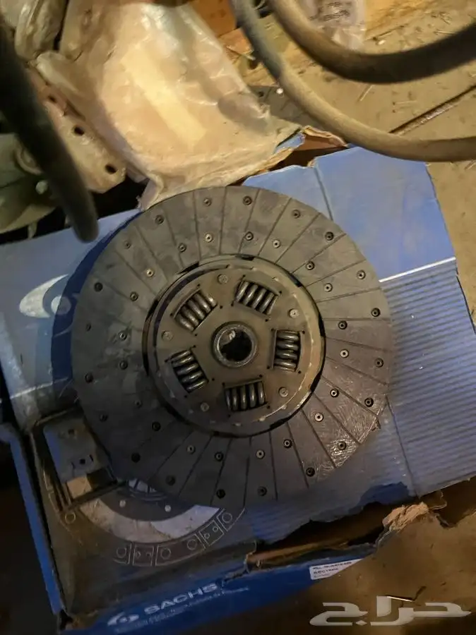 يوجد قطع غيار دوج موديلات قديمه 38