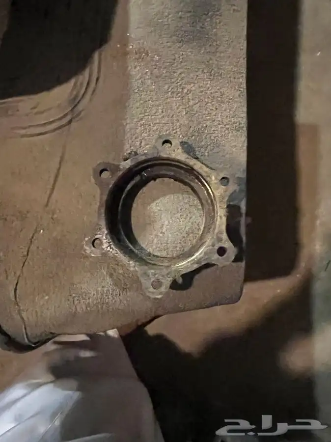 يوجد قطع غيار دوج موديلات قديمه 16