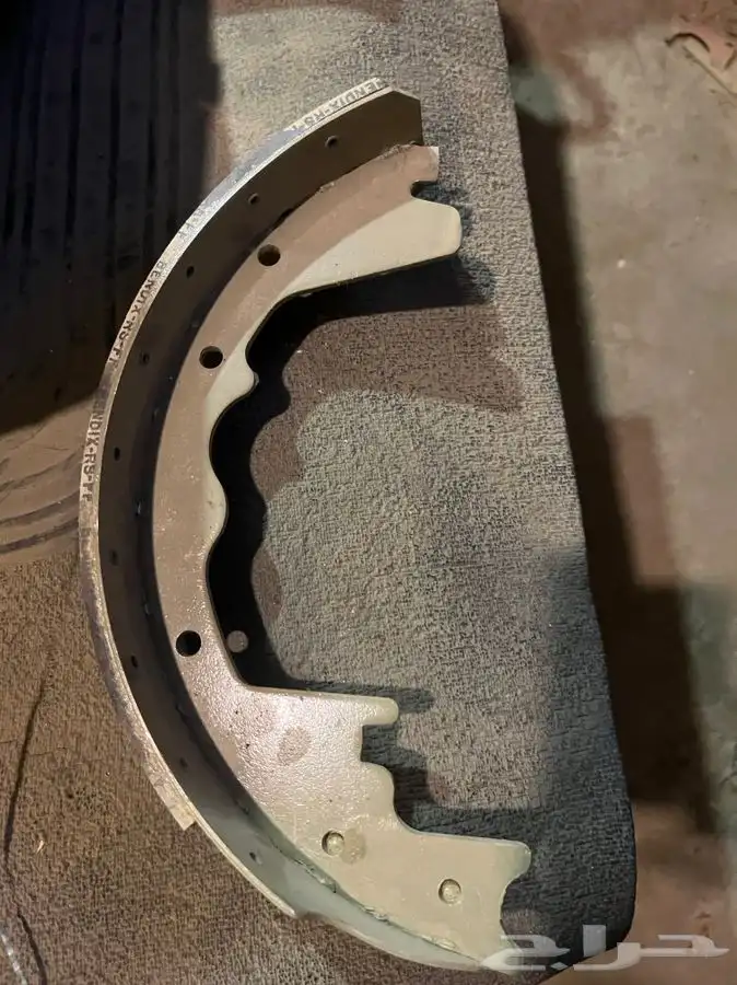 يوجد قطع غيار دوج موديلات قديمه 43