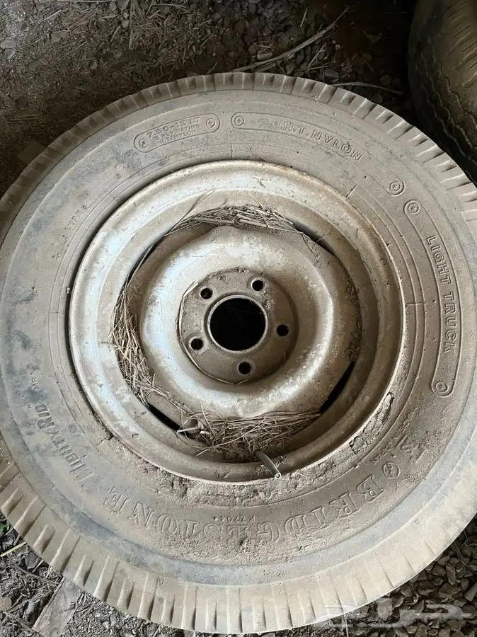 يوجد قطع غيار دوج موديلات قديمه 12