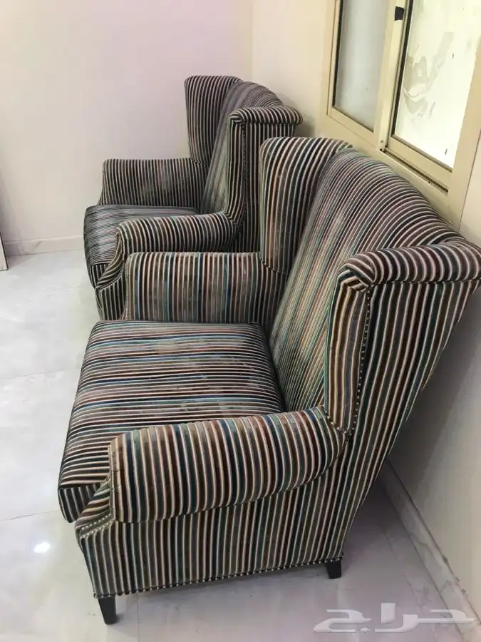كنب ريش نعام 800 ريال 7