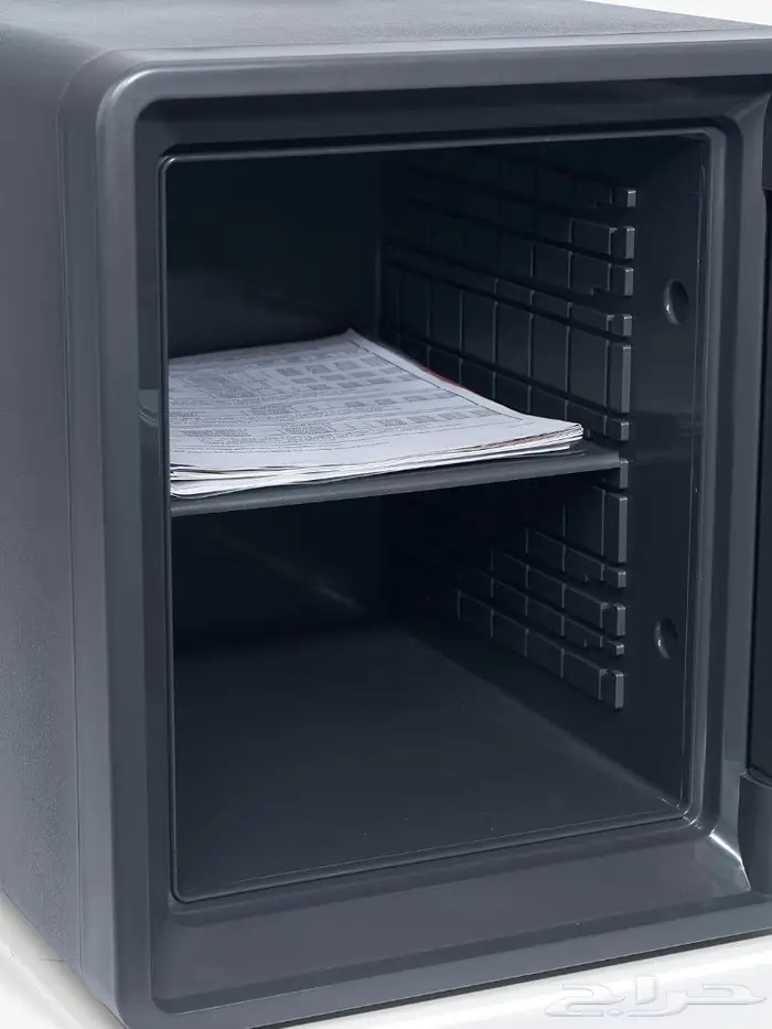 للبيع خزنه تجوري 4