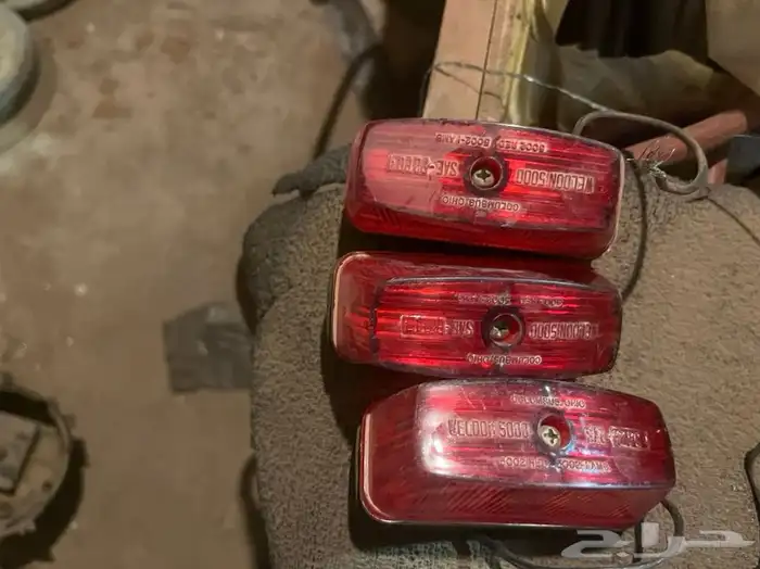 يوجد قطع غيار دوج موديلات قديمه 45