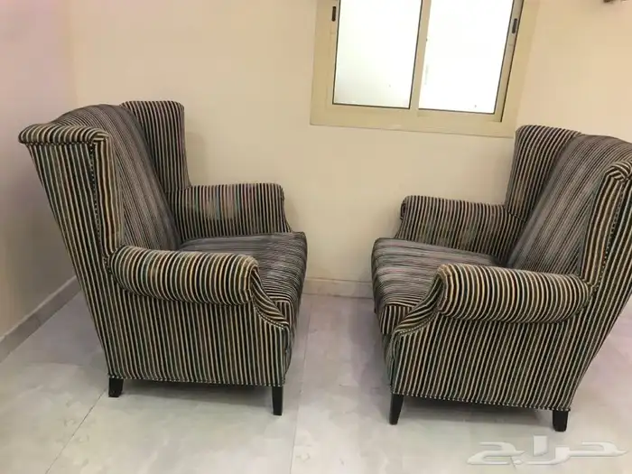كنب ريش نعام 800 ريال 4