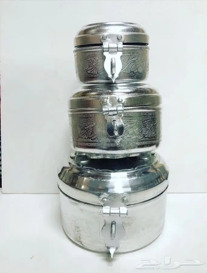 مطبق معدني 1
