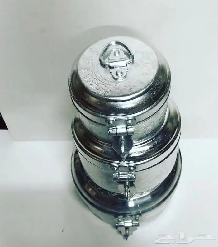 مطبق معدني 0