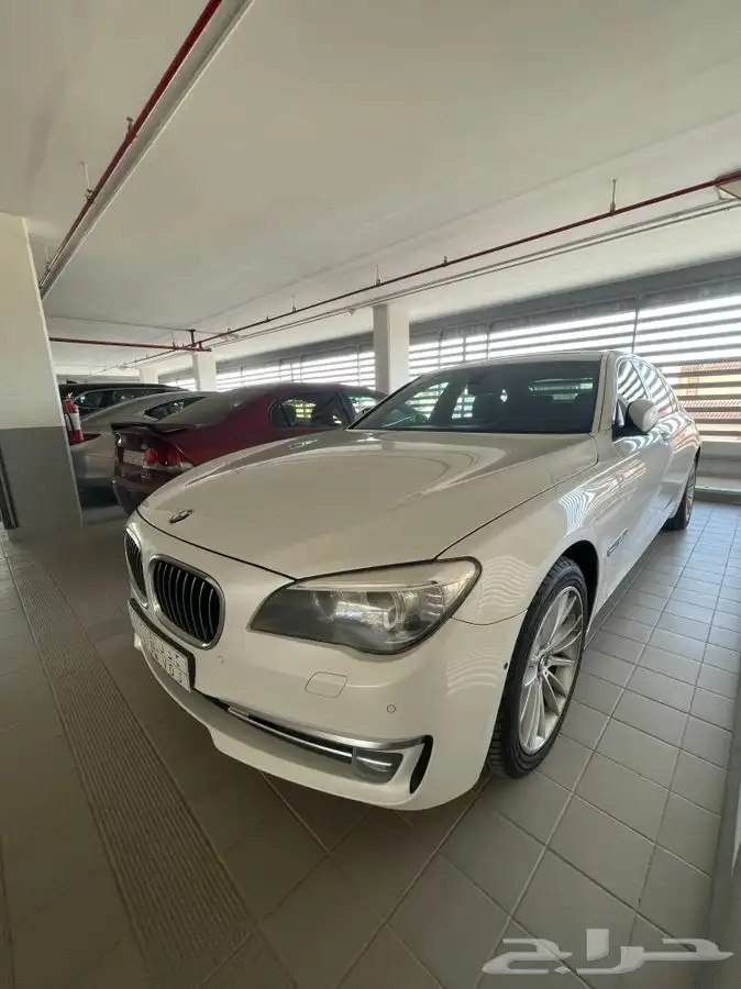 تم البيع BMW 740 2014 0