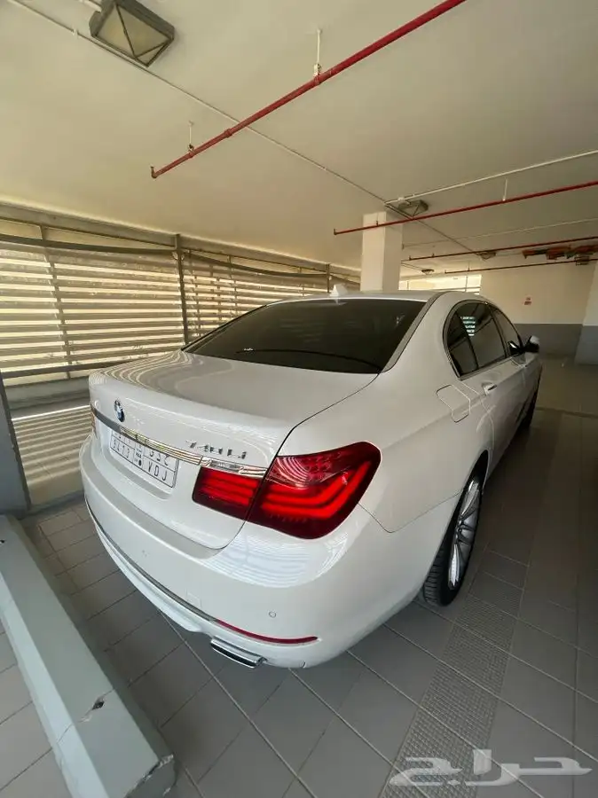 تم البيع BMW 740 2014 4