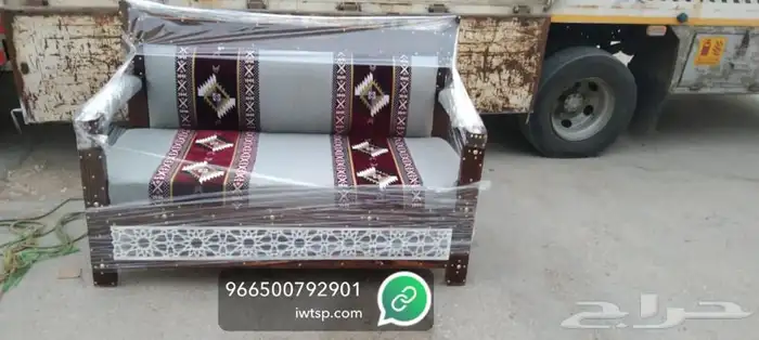 للبيع بيوت شعر وخيام وكراسي ودوارت مياه فيبر وصنادق 84