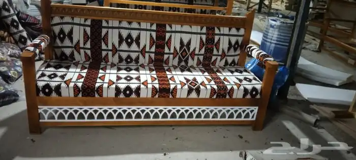 للبيع بيوت شعر وخيام وكراسي ودوارت مياه فيبر وصنادق 89