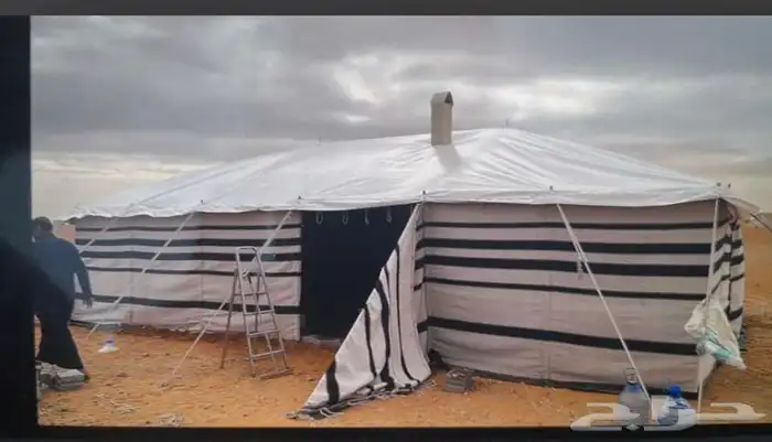 للبيع بيوت شعر وخيام وكراسي ودوارت مياه فيبر وصنادق 40