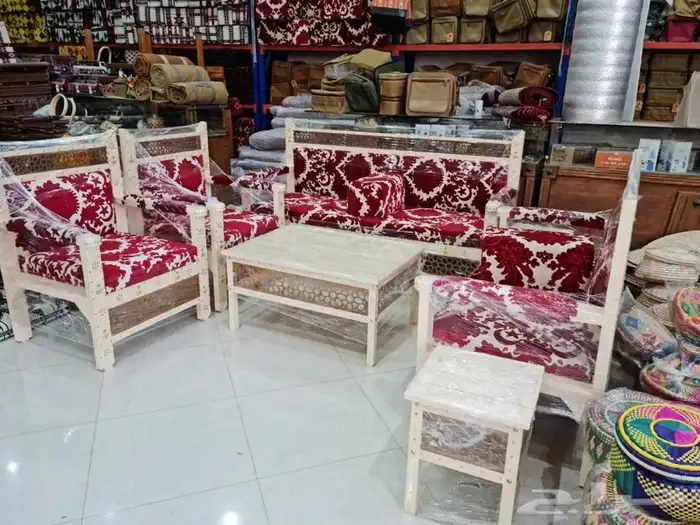 للبيع بيوت شعر وخيام وكراسي ودوارت مياه فيبر وصنادق 86