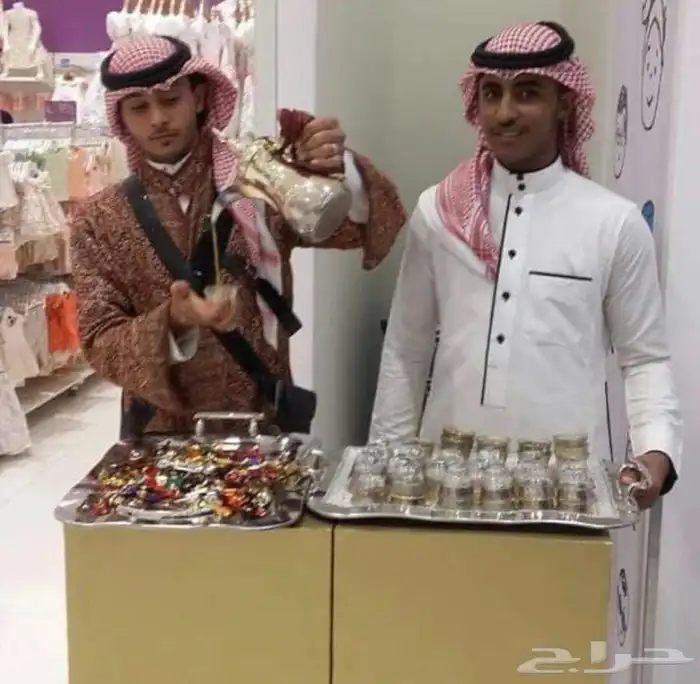 قهوجي وصبابين رجال ونساء 10