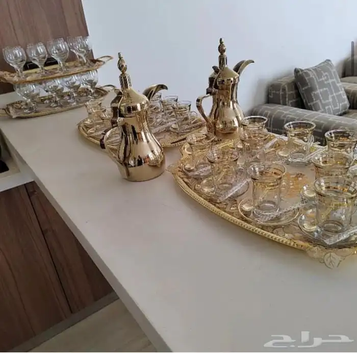 قهوجي وصبابين رجال ونساء 12