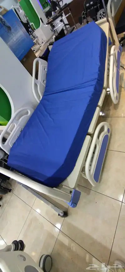 سرير طبي كهربائي 4 حركات ضمان سنين 2