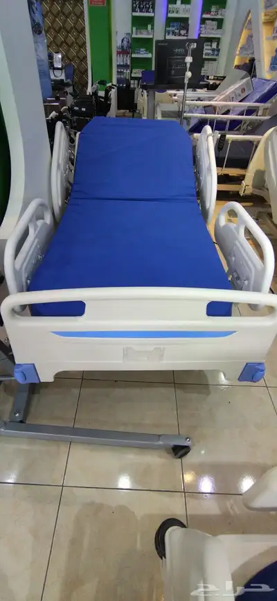 سرير طبي كهربائي 4 حركات ضمان سنين 1