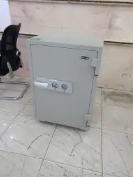 دواليب حديد لوكر 36