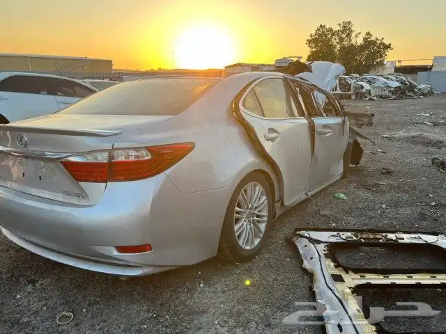 لكزس es350 تشليح قطع غيار لكزس 8