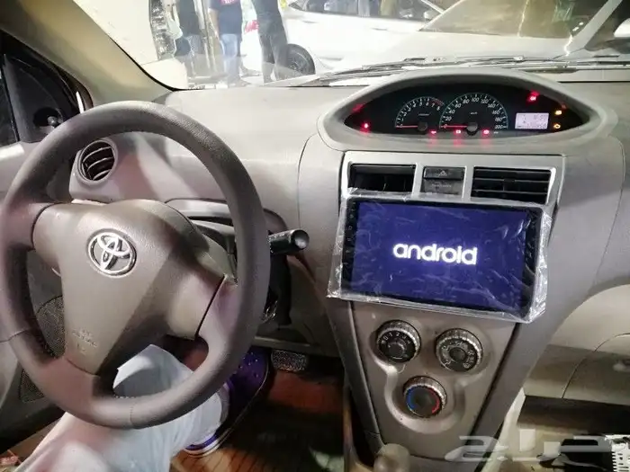 شاشه سيارات لااغلب انواع السيارات 1