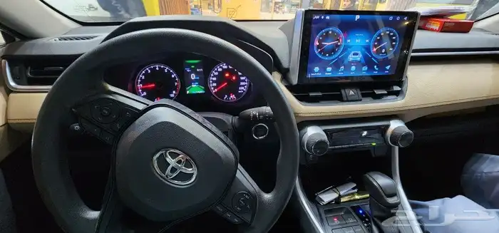 شاشة رافور 2020 بنظام الاندرويدوالابل كاربلاي 3