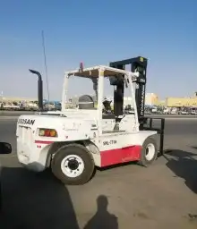 اجار رفعات شوكيه كرينات سطحات جاكات حسب اطلب 0508950456 12