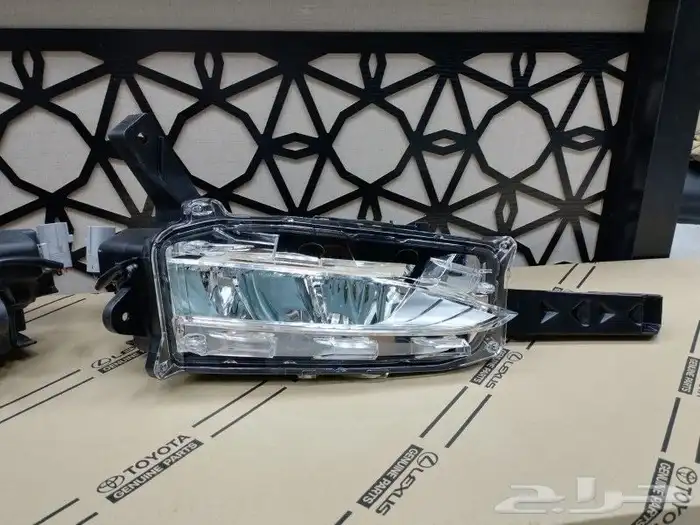 كشافات لكزس Nx200 موديل 2020 1