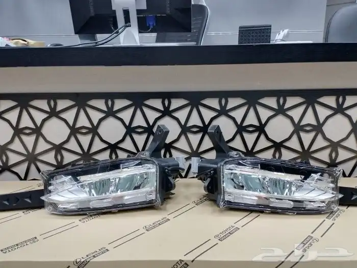 كشافات لكزس Nx200 موديل 2020 0