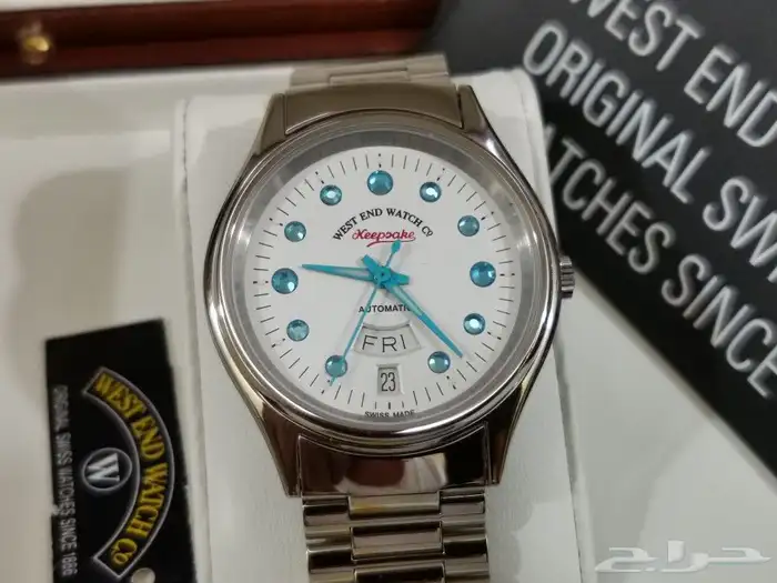 ساعة ويست اند مخزنة بمرفقاتها 3