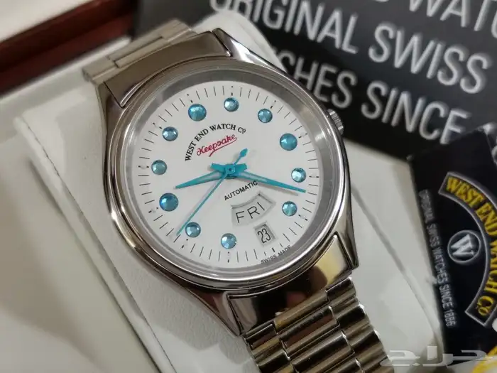 ساعة ويست اند مخزنة بمرفقاتها 4