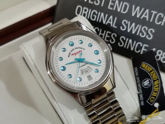 ساعة ويست اند مخزنة بمرفقاتها 1