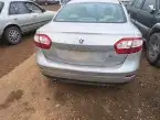 للبيع قطع غيار رينو فلوانس 8