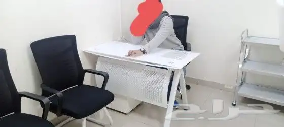 مكاتب زجاج مودرن باسعار منافسه 5