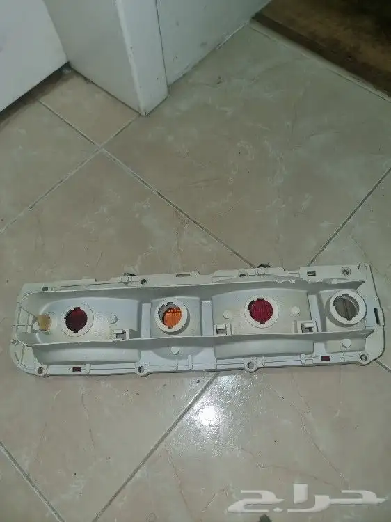 للبيع قطع غيار 180B 1976 نيسان داتسون (قعيا) 36