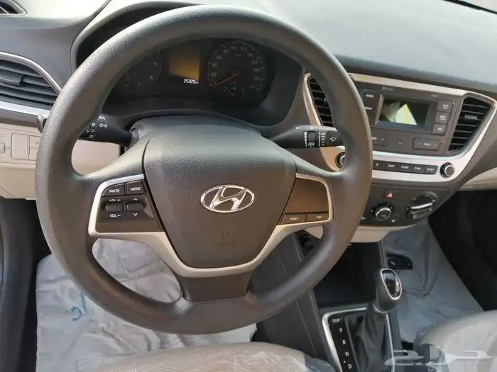 أكسنت 2020 بحالة المصنع (( تم البيع )) 18