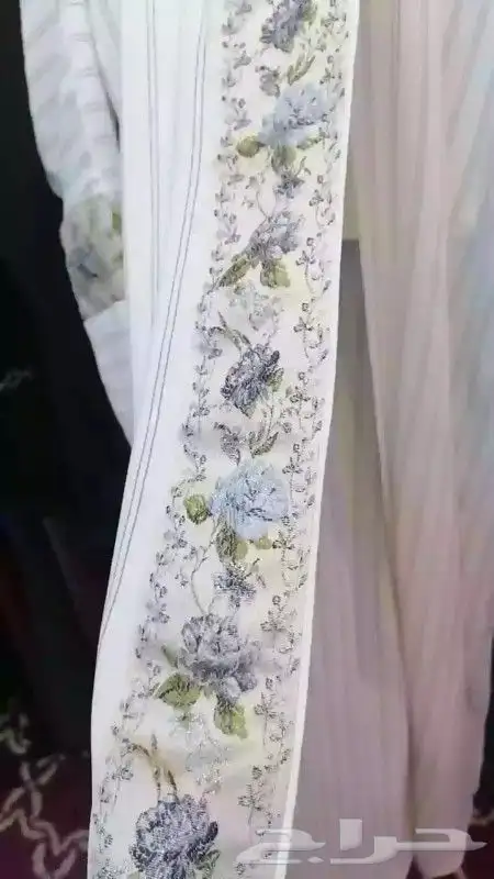 عبايات جمله مطرزه حسب الطلب و احدث التصاميم 30