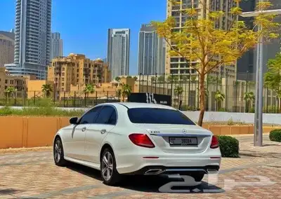 مرسيدس E class 2022 للايجار في دبي 1