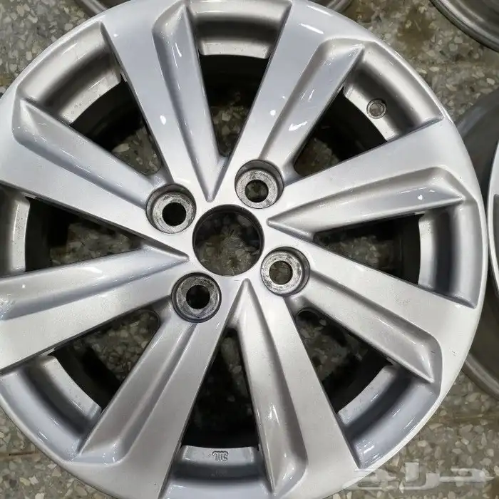 جنوط يارس 2017 اصلي 16