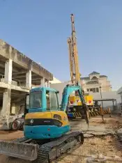 بوكلين صغير(mini) للإيجار اليومي والشهري 2