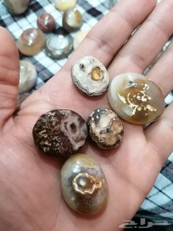 احجار سليمانيه خام قديم اي حجر ب35 ريال 3