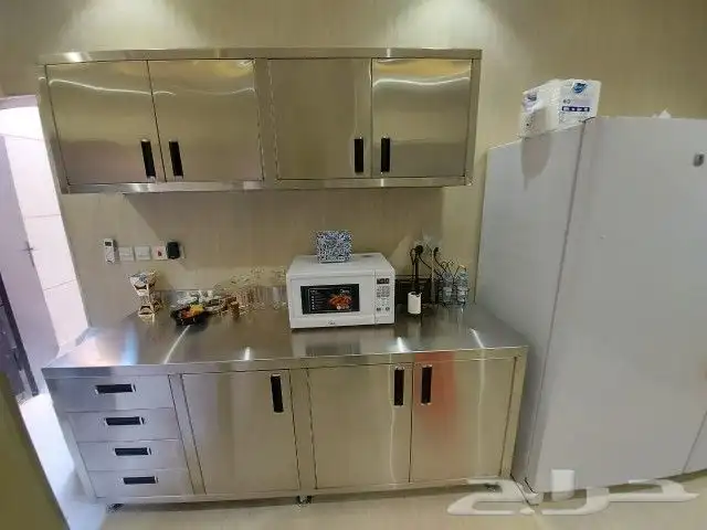 مطاعم فنادق مشافي ملاحم مطابخ ثلاجات طاولات 15