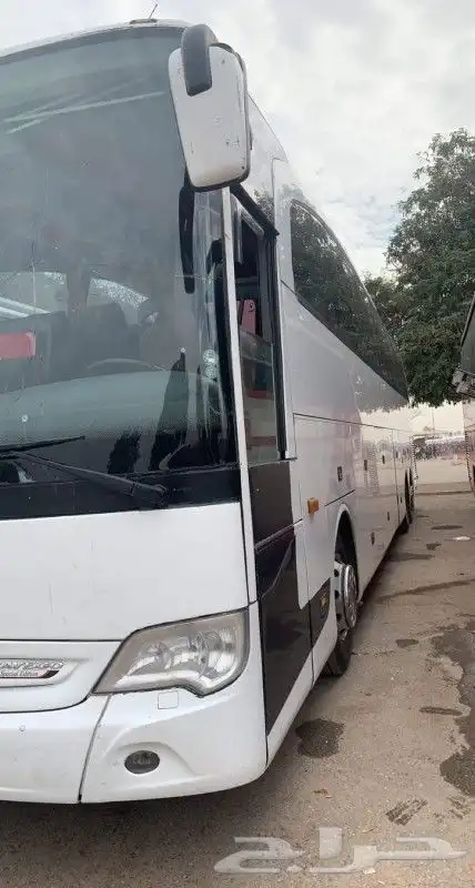 تاجير حافلات مرسيدس 4