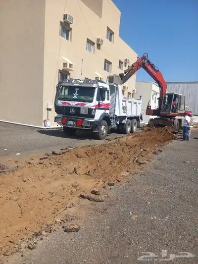 قلابات سكس شيولات بوكلينات وتريلات للايجار 4