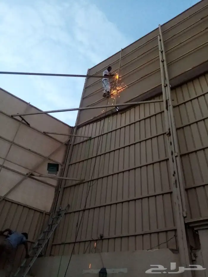 مظلات وسواتر وجلسات وجميع أعمال الحداده 41