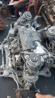 يوجد لدي مكاين وقيرات ودبلات ودفرنسات سيارات 7