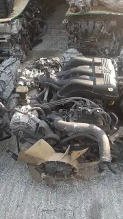 يوجد لدي مكاين وقيرات ودبلات ودفرنسات سيارات 3
